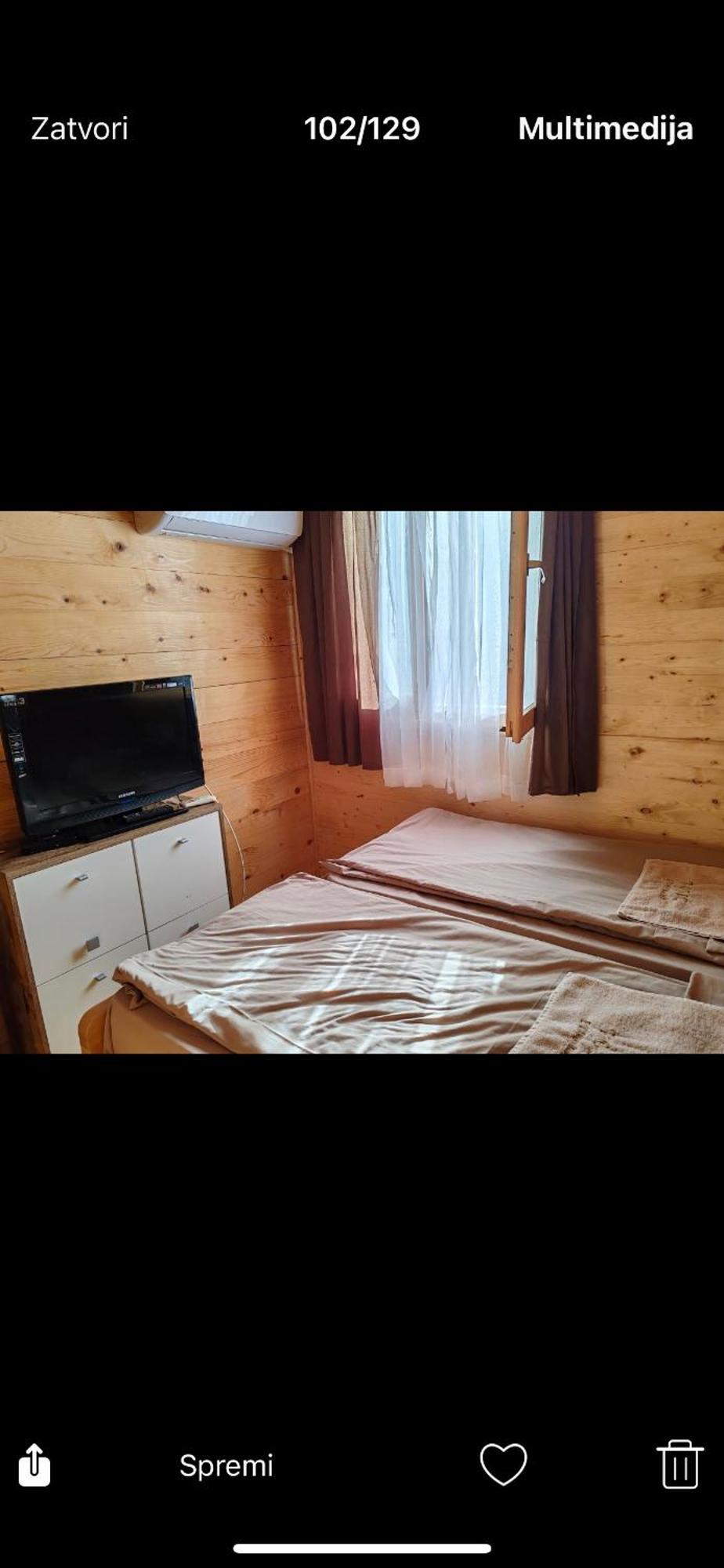 Tosic Etno Kamp Holiday home Pirot